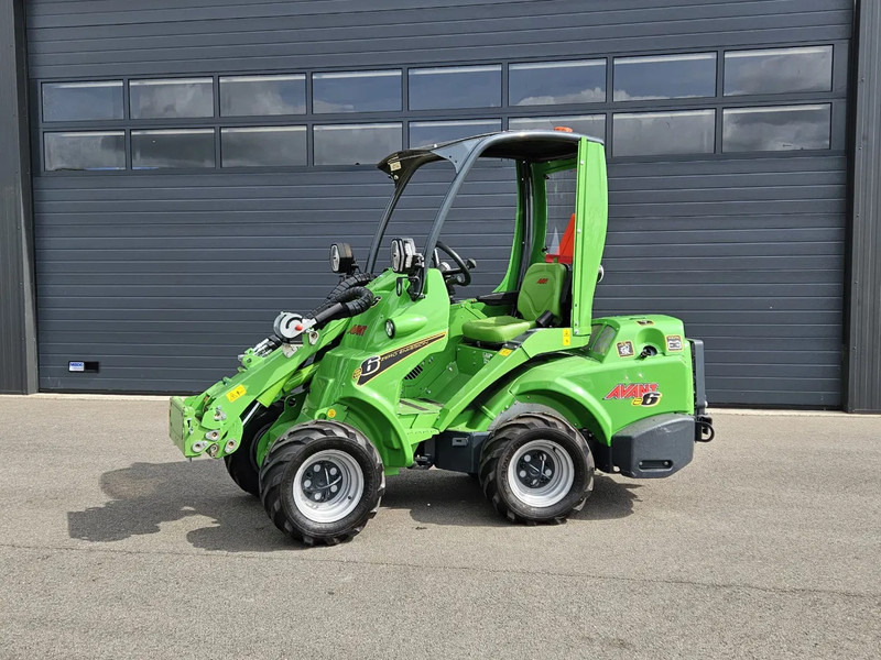 Minicargadora de cadenas Avant E6 Mini-shovel: foto 8 Minicargadora de cadenas Avant E6 Mini-shovel: foto 8