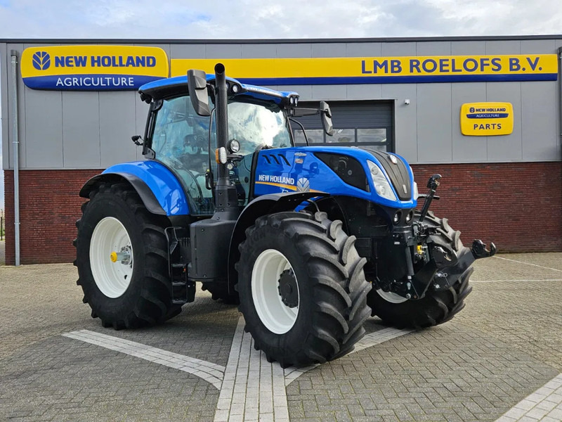 New Holland T7.245 AC Autocommand - Cabeza tractora: foto 1 New Holland T7.245 AC Autocommand - Cabeza tractora: foto 1