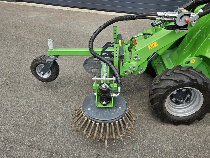 Avant Onkruidborstel 60cm - Implemento para Maquinaria agrícola: foto 2 Avant Onkruidborstel 60cm - Implemento para Maquinaria agrícola: foto 2