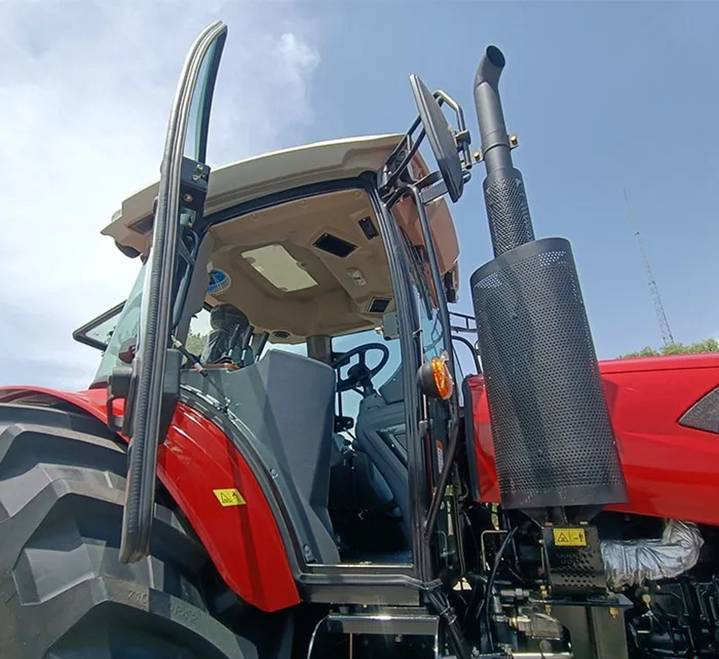 NEW MAXUS 280 HP 4x4 Tractor Warranty НОВИЙ MAXUS 280 К.с. 4x4 Трактор Гарантія NOWY Ciągnik 280 KM 4x4 MAXUS Gwarancja - Tractor: foto 5 NEW MAXUS 280 HP 4x4 Tractor Warranty НОВИЙ MAXUS 280 К.с. 4x4 Трактор Гарантія NOWY Ciągnik 280 KM 4x4 MAXUS Gwarancja - Tractor: foto 5