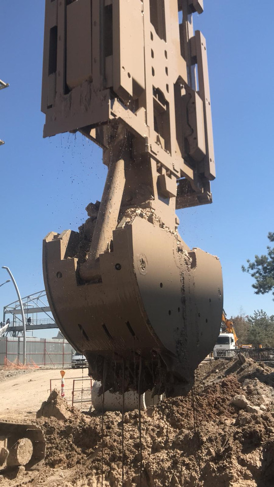 Sennebogen - Cuchara de mordazas para Maquinaria de construcción: foto 3 Sennebogen - Cuchara de mordazas para Maquinaria de construcción: foto 3