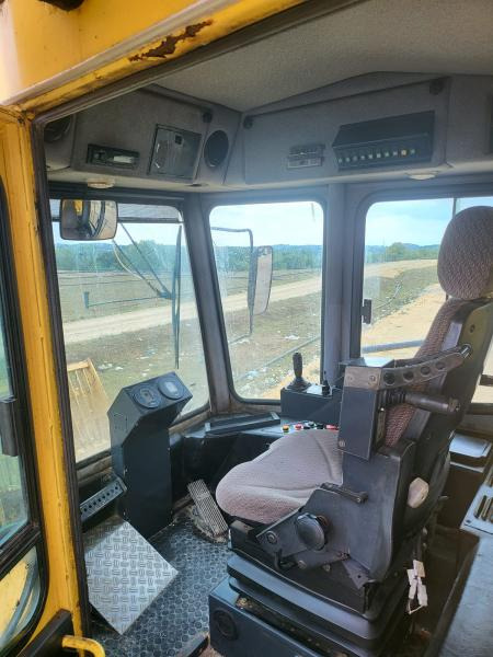 Arrendamiento de Bomag BC572RB Bomag BC572RB: foto 10