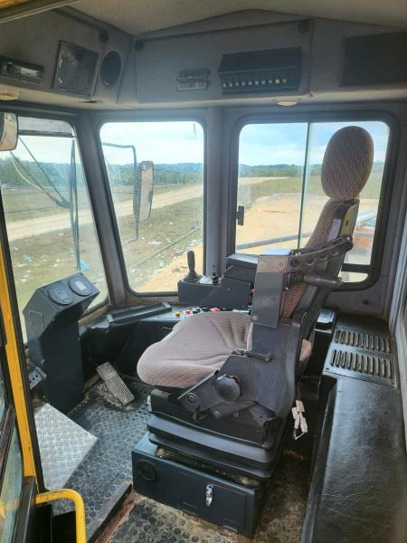 Arrendamiento de Bomag BC572RB Bomag BC572RB: foto 11