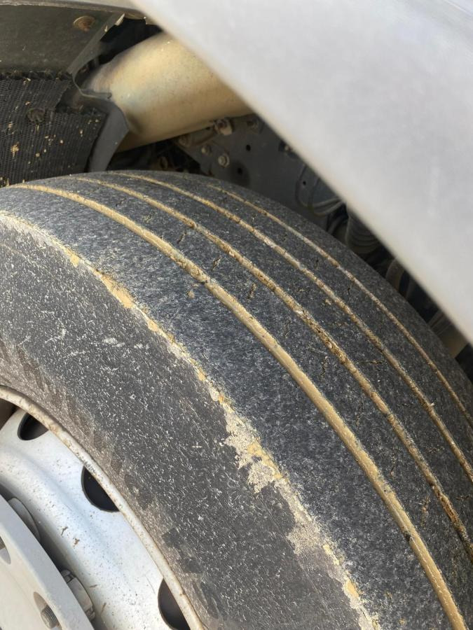 Arrendamiento de Renault Premium 380 DXI Renault Premium 380 DXI: foto 11