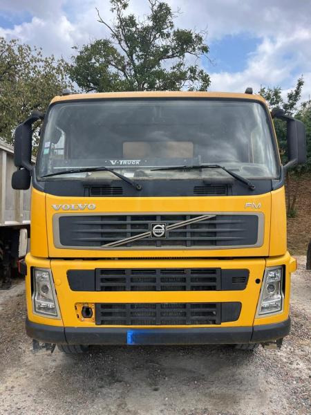 Camión volquete Volvo FM400: foto 8