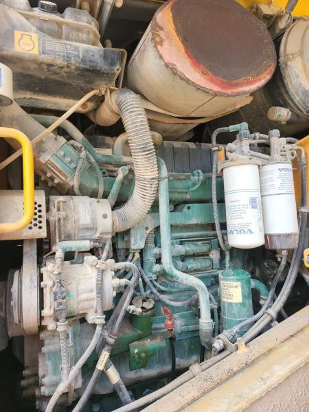 Arrendamiento de Volvo L 150 E Volvo L 150 E: foto 30