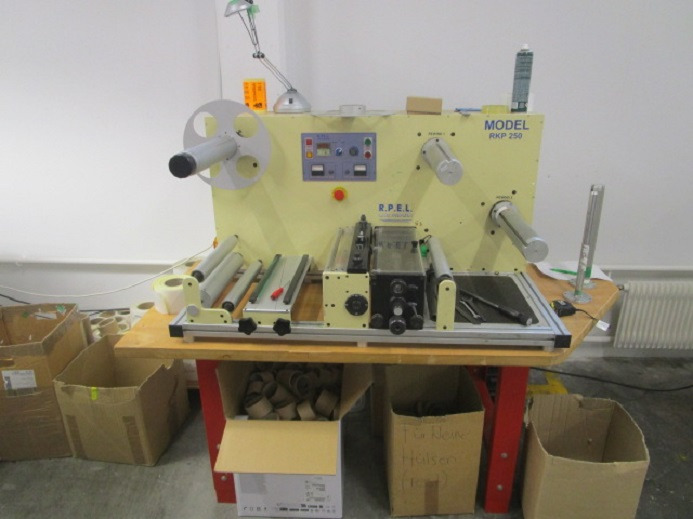 INSPEKTIONSUMROLLER RKP 350 MIT SCHNEIDEEINRICHTUNG - Máquina de impresión: foto 3 INSPEKTIONSUMROLLER RKP 350 MIT SCHNEIDEEINRICHTUNG - Máquina de impresión: foto 3