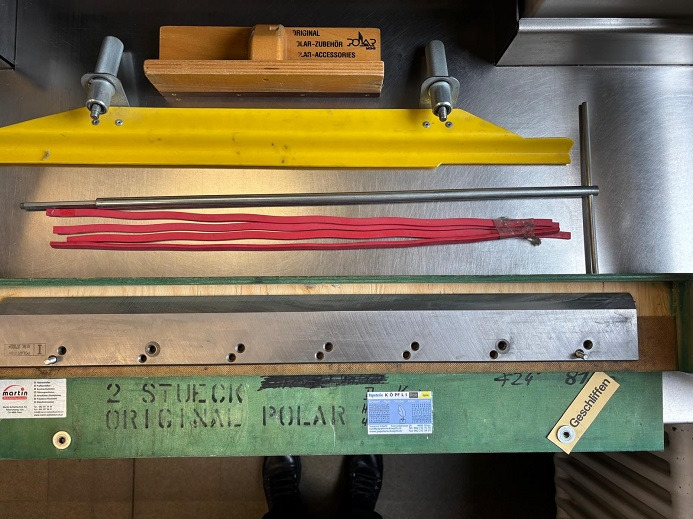 POLAR 66 - Máquina cortadora de papel: foto 5 POLAR 66 - Máquina cortadora de papel: foto 5