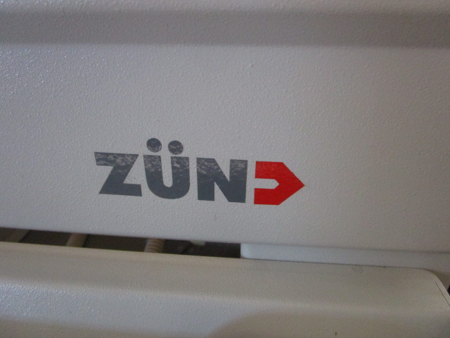 ZÜND SCHNEIDEPLOTTER P-1200 PLUS - Máquina cortadora de papel: foto 5 ZÜND SCHNEIDEPLOTTER P-1200 PLUS - Máquina cortadora de papel: foto 5