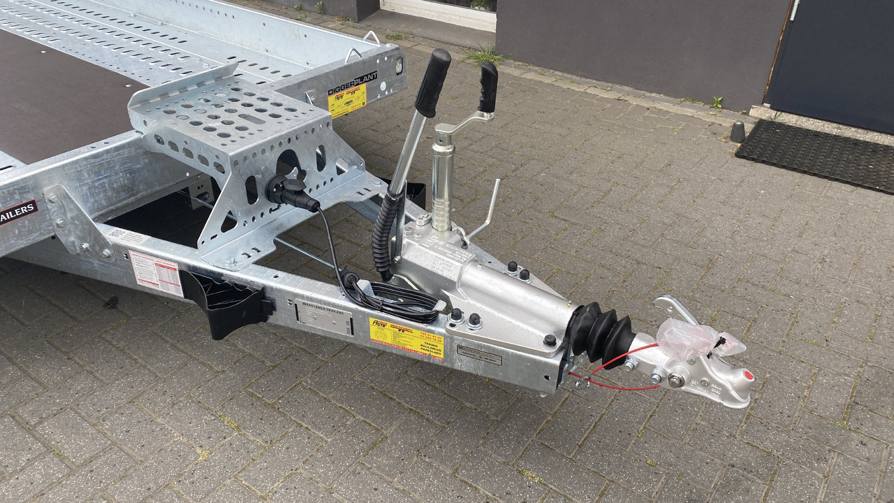 PRZYCZEPA BRIAN JAMES TRAILERS LAWETA KOPARKI MINIKOPARKI 3500KG 320x170 / BRIAN JAMES TRAILERS Excavator/Miniexcavator Flatbed Trailer 3500KG 320x170 - Remolque porta maquinaria: foto 5 PRZYCZEPA BRIAN JAMES TRAILERS LAWETA KOPARKI MINIKOPARKI 3500KG 320x170 / BRIAN JAMES TRAILERS Excavator/Miniexcavator Flatbed Trailer 3500KG 320x170 - Remolque porta maquinaria: foto 5