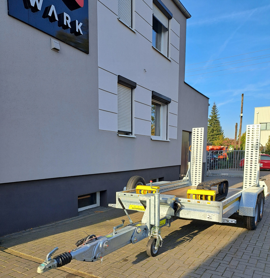 PRZYCZEPA WARK KHD DO MINIKOPARKI KOPARKI REGULOWANY DYSZEL DMC 3500 / WARK KHD TRAILER FOR MINI EXCAVATOR WITH ADJUSTABLE DRAWBAR DMC 3500 - Remolque porta maquinaria: foto 4 PRZYCZEPA WARK KHD DO MINIKOPARKI KOPARKI REGULOWANY DYSZEL DMC 3500 / WARK KHD TRAILER FOR MINI EXCAVATOR WITH ADJUSTABLE DRAWBAR DMC 3500 - Remolque porta maquinaria: foto 4