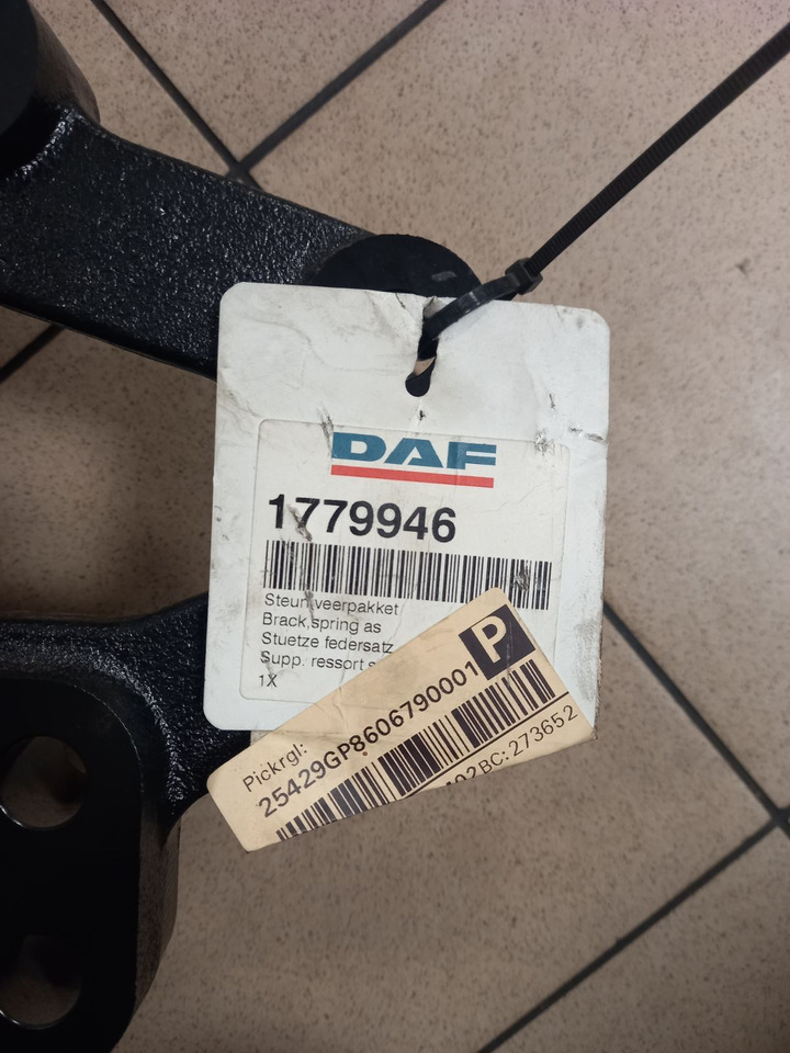 DAF KRONKŠTEINAS XF95 - Carrocería y exterior: foto 2 DAF KRONKŠTEINAS XF95 - Carrocería y exterior: foto 2