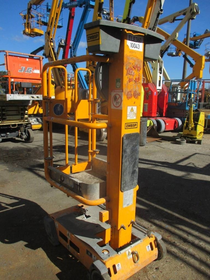 JLG Pecolift - Plataforma de mástil vertical: foto 4 JLG Pecolift - Plataforma de mástil vertical: foto 4