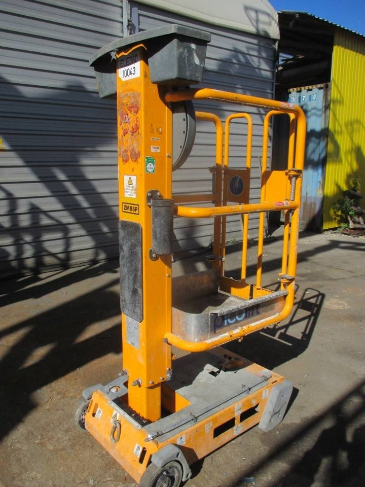 JLG Pecolift - Plataforma de mástil vertical: foto 2 JLG Pecolift - Plataforma de mástil vertical: foto 2