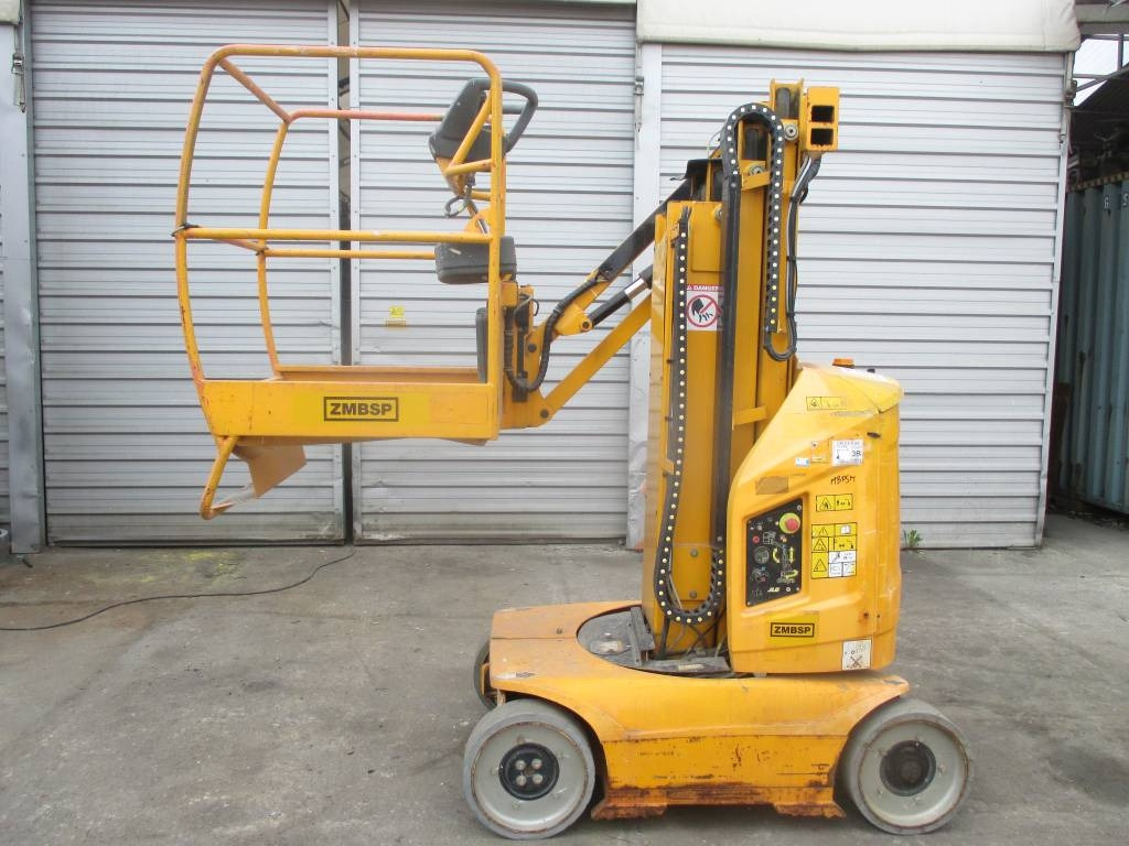 JLG Toucan 8 E - Plataforma de mástil vertical: foto 1 JLG Toucan 8 E - Plataforma de mástil vertical: foto 1