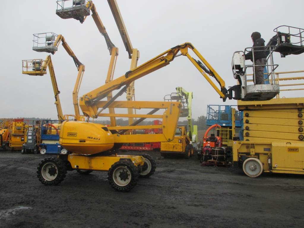 Manitou 160 ATJ  - Plataforma articulada: foto 1 Manitou 160 ATJ  - Plataforma articulada: foto 1