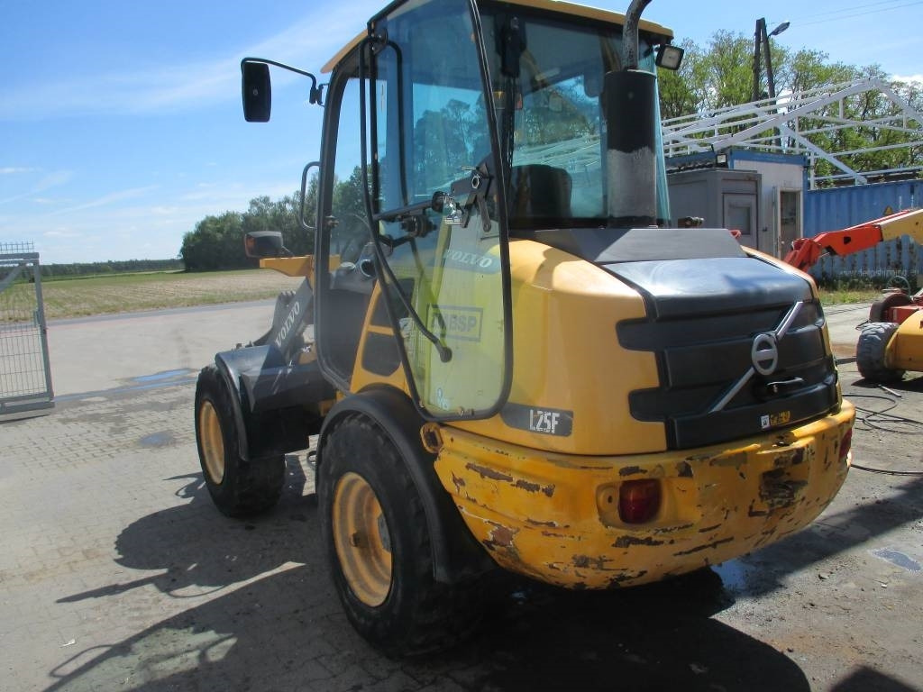 Volvo L 25 F - Cargadora de ruedas: foto 4 Volvo L 25 F - Cargadora de ruedas: foto 4
