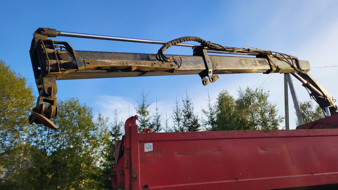 Camión volquete para transporte de materiales áridos MAN 33.414 6X6 HIAB 102 33.414: foto 10