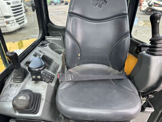 Miniexcavadora Bobcat E50: foto 8 Miniexcavadora Bobcat E50: foto 8