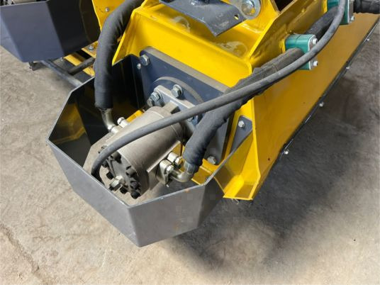 Epareuse pour pelle de 2T à 4T5 - Desbrozadora de martillos/ Trituradora: foto 4 Epareuse pour pelle de 2T à 4T5 - Desbrozadora de martillos/ Trituradora: foto 4