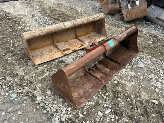 Godet de curage - Arden QA10 - QA11 - Cazo para excavadora: foto 2 Godet de curage - Arden QA10 - QA11 - Cazo para excavadora: foto 2