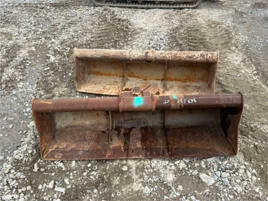 Godet de curage - Arden QA10 - QA11 - Cazo para excavadora: foto 3 Godet de curage - Arden QA10 - QA11 - Cazo para excavadora: foto 3