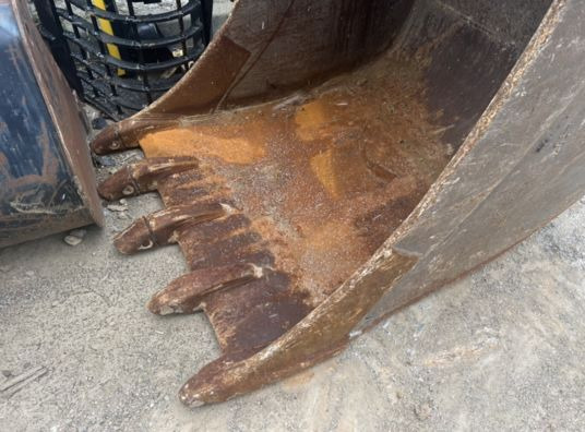 Godet de terrassement Morin M6 - Cazo para excavadora: foto 4 Godet de terrassement Morin M6 - Cazo para excavadora: foto 4