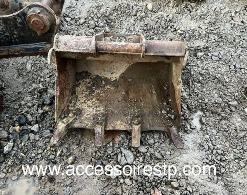 Godet de terrassement - QA05 arden - Cazo para excavadora: foto 1 Godet de terrassement - QA05 arden - Cazo para excavadora: foto 1