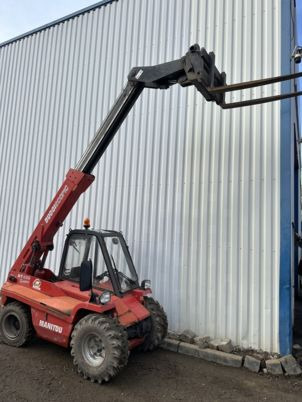 Manitou BT420 Evo - 4x4 - Manipulador telescópico: foto 3 Manitou BT420 Evo - 4x4 - Manipulador telescópico: foto 3