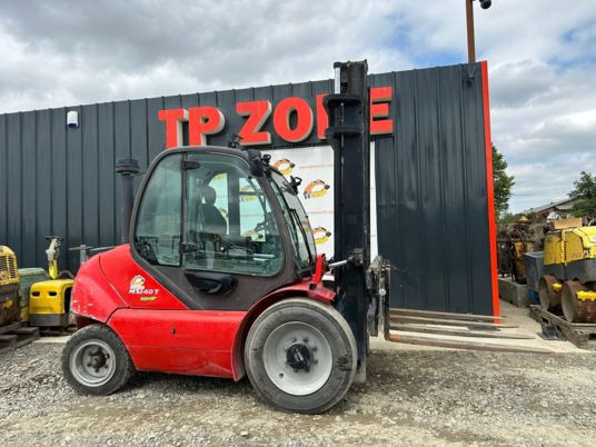 Manitou MSI40 Cabine à 27900 € HT - Carretilla elevadora diésel: foto 1 Manitou MSI40 Cabine à 27900 € HT - Carretilla elevadora diésel: foto 1