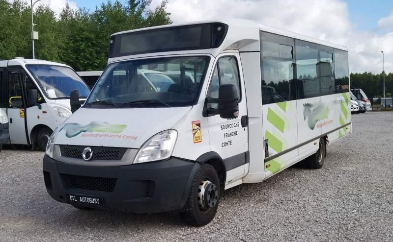 Iveco Aptineo Daily 34 miejsca NOWY SILNIK - Minibús, Autobús suburbano: foto 4 Iveco Aptineo Daily 34 miejsca NOWY SILNIK - Minibús, Autobús suburbano: foto 4