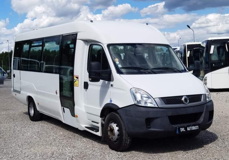 Iveco Daily DURISOTTI *2x klima* / 28miejsc - Autobús suburbano: foto 1 Iveco Daily DURISOTTI *2x klima* / 28miejsc - Autobús suburbano: foto 1