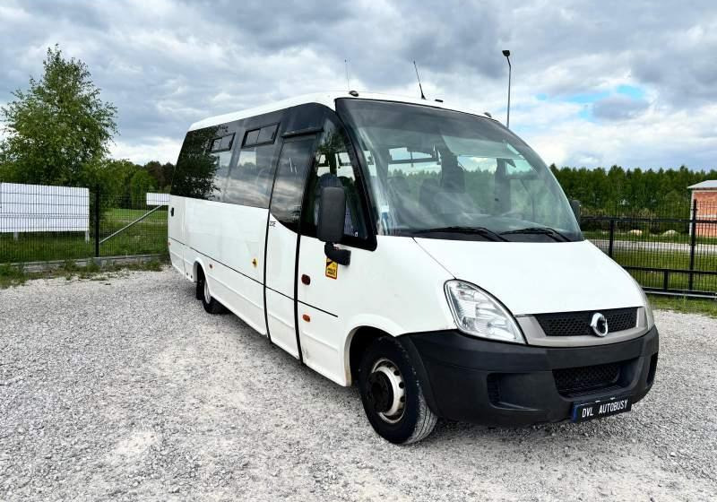 Iveco Indcar Wing euro 5 - Autobús suburbano: foto 1 Iveco Indcar Wing euro 5 - Autobús suburbano: foto 1