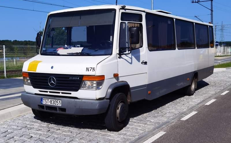 Mercedes-Benz Vario 814D 38+12 - Autobús suburbano: foto 1 Mercedes-Benz Vario 814D 38+12 - Autobús suburbano: foto 1