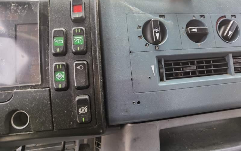 Autobús suburbano Mercedes-Benz Vario 815D 39 miejsc DWIE SZTUKI: foto 14