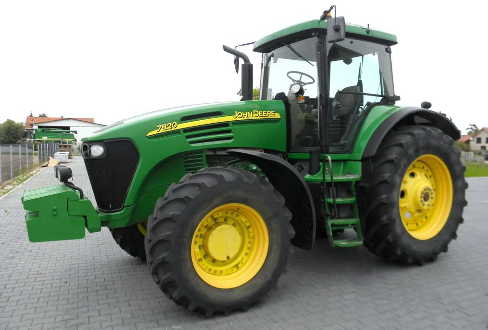 John Deere 7820 2006 Rok, POWERQUAD Skrzynia, TLS, Nie Malowany, Stan Idealny - Tractor: foto 1 John Deere 7820 2006 Rok, POWERQUAD Skrzynia, TLS, Nie Malowany, Stan Idealny - Tractor: foto 1