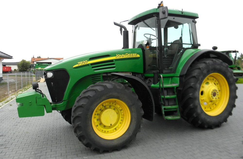 John Deere 7820 2006 Rok, POWERQUAD Skrzynia, TLS, Nie Malowany, Stan Idealny - Tractor: foto 3 John Deere 7820 2006 Rok, POWERQUAD Skrzynia, TLS, Nie Malowany, Stan Idealny - Tractor: foto 3