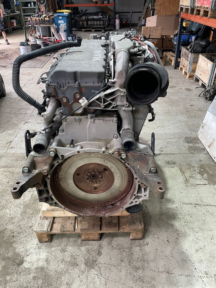 MAN MAN Motor D2676 LF25 TGS TGX D 2676 LF 25 Euro 6 - Motor para Camión: foto 4 MAN MAN Motor D2676 LF25 TGS TGX D 2676 LF 25 Euro 6 - Motor para Camión: foto 4