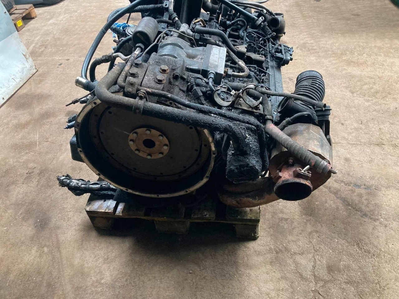 Mercedes-Benz Mercedes Motor OM 906 HLA Euro 5 Citaro OM906HLA 902.926 902926 - Motor para Autobús: foto 4 Mercedes-Benz Mercedes Motor OM 906 HLA Euro 5 Citaro OM906HLA 902.926 902926 - Motor para Autobús: foto 4