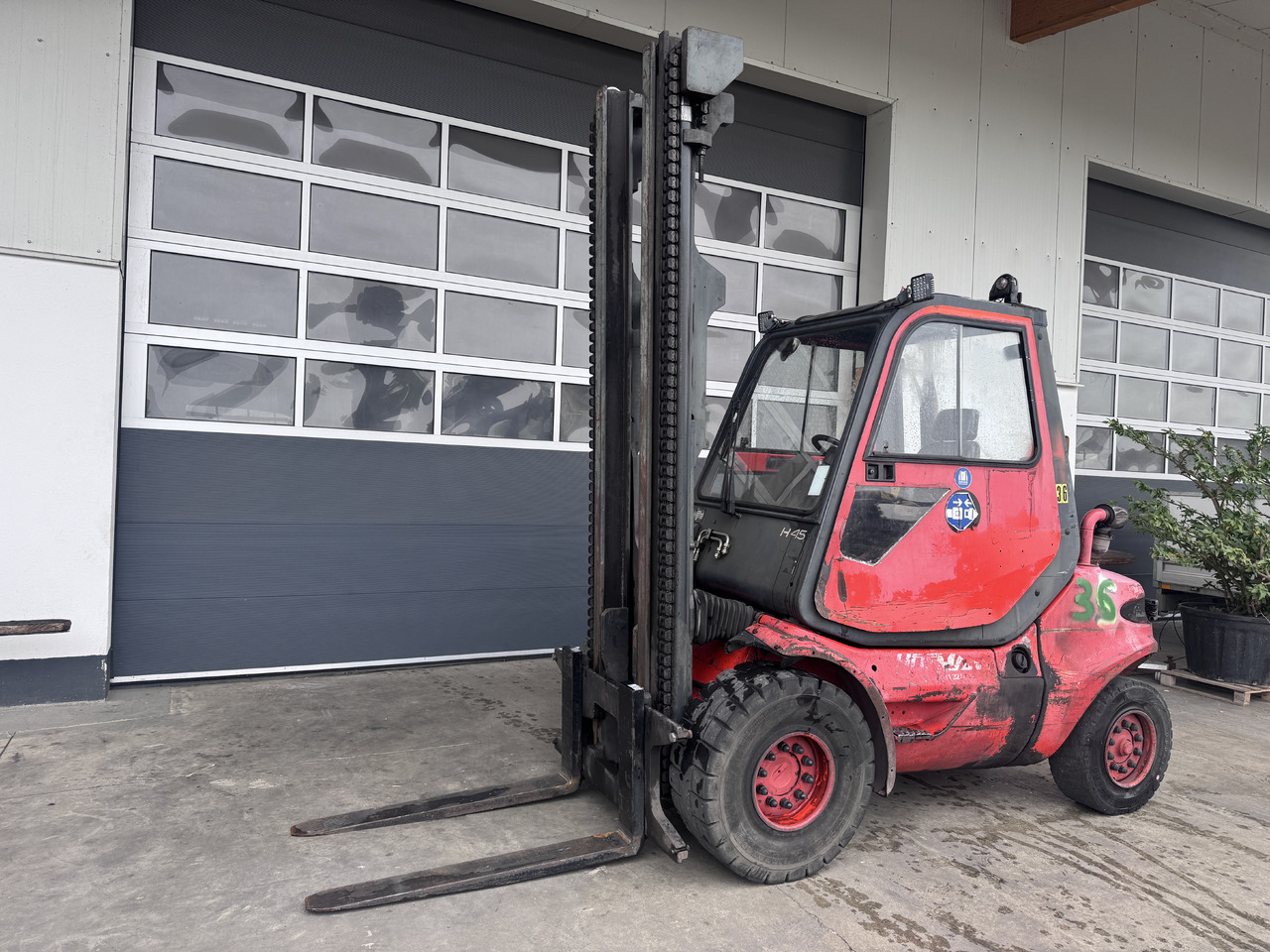 LINDE H 45 D 600 - Carretilla elevadora diésel: foto 2 LINDE H 45 D 600 - Carretilla elevadora diésel: foto 2