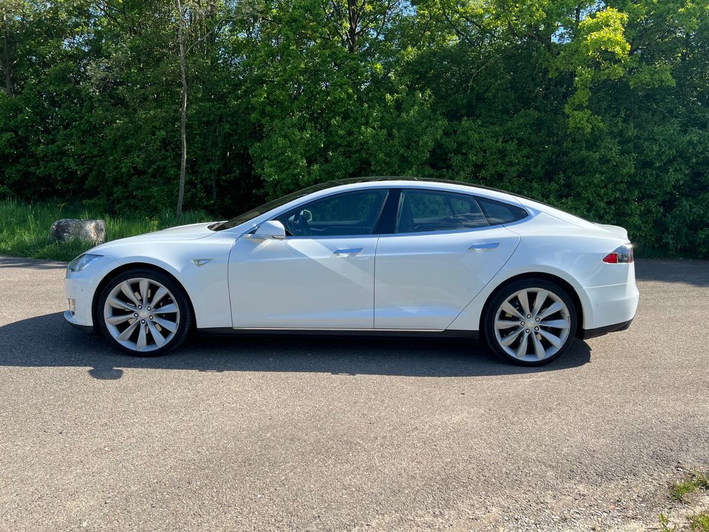 Tesla Model S 85D No free SC - Berlina: foto 5 Tesla Model S 85D No free SC - Berlina: foto 5