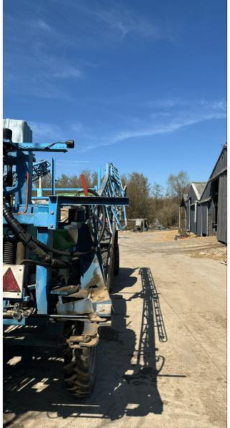 BERTHOUD MAJOR 32 - Pulverizador arrastrado: foto 3 BERTHOUD MAJOR 32 - Pulverizador arrastrado: foto 3