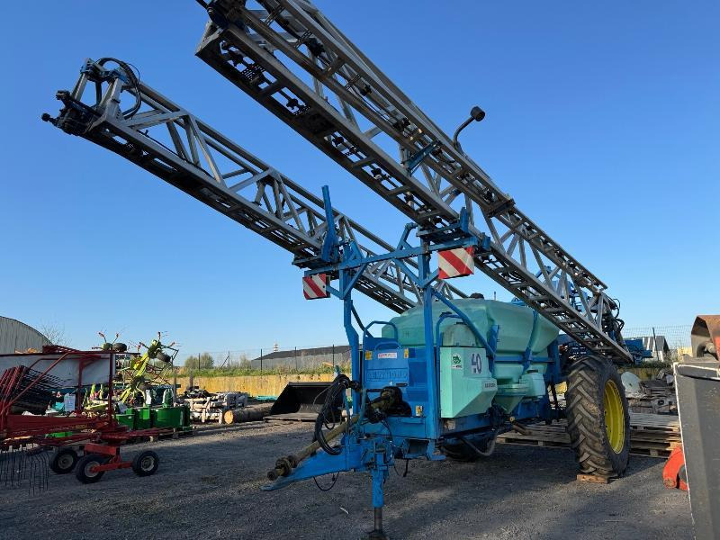BERTHOUD MAXXOR 40 - Pulverizador arrastrado: foto 1 BERTHOUD MAXXOR 40 - Pulverizador arrastrado: foto 1