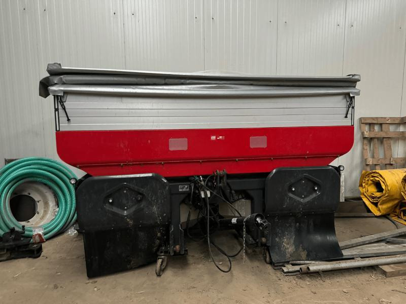 KVERNELAND TLX 3225 GEOSPRE - Esparcidor de fertilizantes: foto 1 KVERNELAND TLX 3225 GEOSPRE - Esparcidor de fertilizantes: foto 1