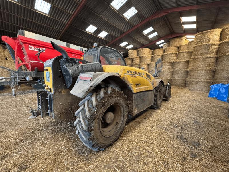 NEW-HOLLAND TH6.32S - Manipulador telescópico: foto 3 NEW-HOLLAND TH6.32S - Manipulador telescópico: foto 3