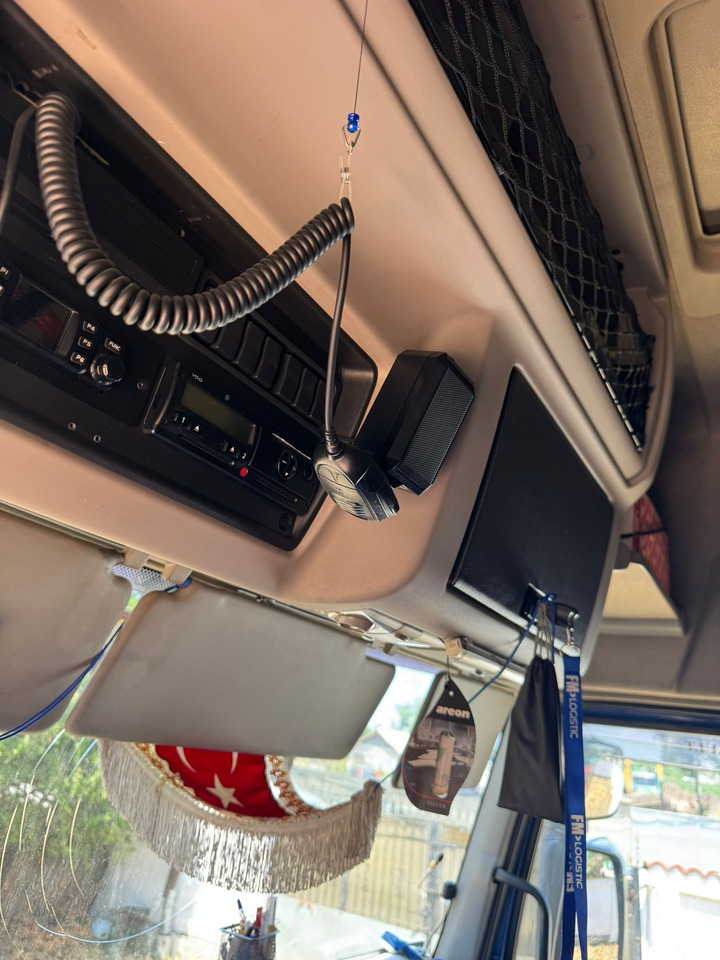 Cabeza tractora RENAULT PREMIUM DXI: foto 12