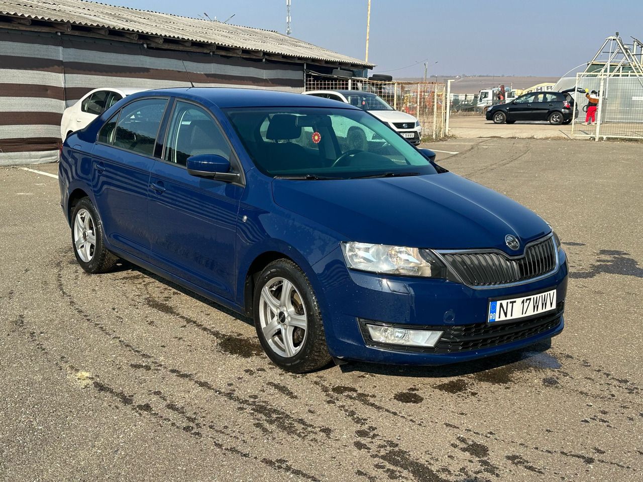SKODA RAPID - Berlina: foto 3 SKODA RAPID - Berlina: foto 3