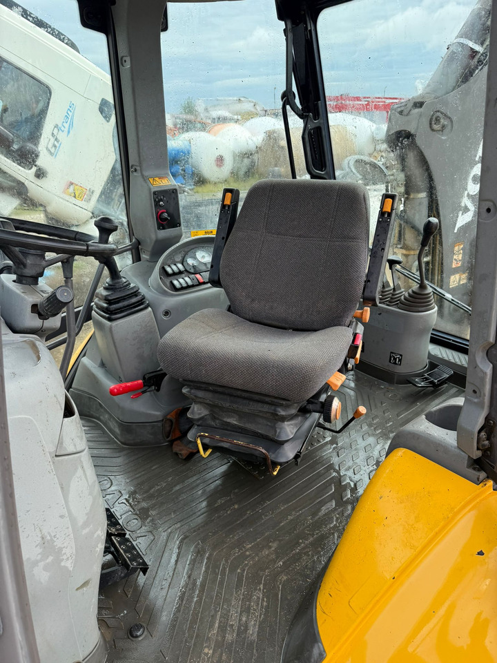 VOLVO BL71 Backhoe Loader - Retroexcavadora: foto 5 VOLVO BL71 Backhoe Loader - Retroexcavadora: foto 5