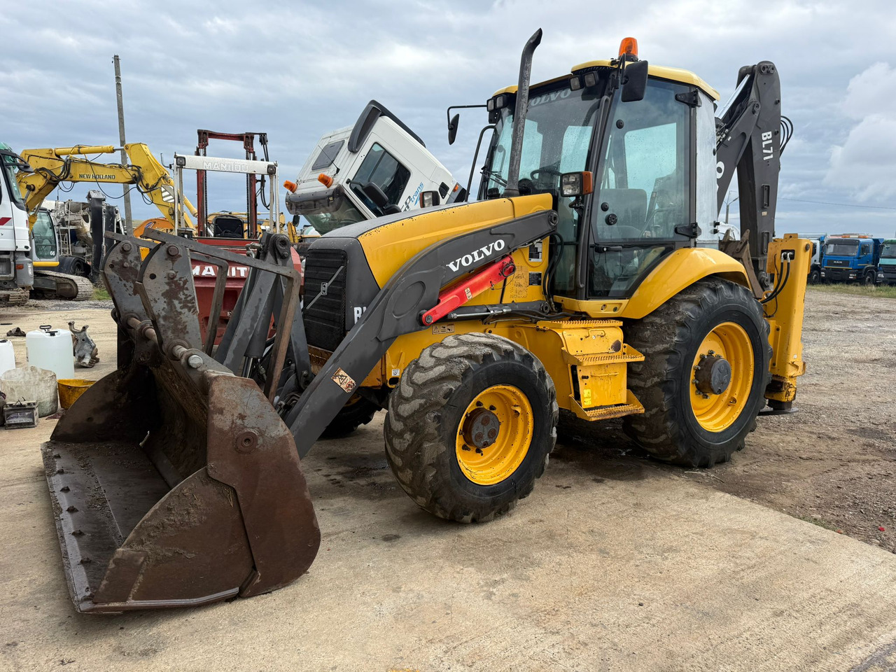 VOLVO BL71 Backhoe Loader - Retroexcavadora: foto 3 VOLVO BL71 Backhoe Loader - Retroexcavadora: foto 3