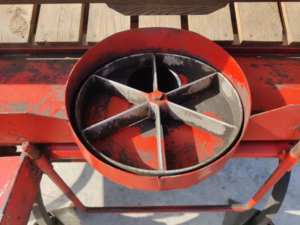 Eho Kone kahden istuttava rulettikone - Plantadora de patatas: foto 2 Eho Kone kahden istuttava rulettikone - Plantadora de patatas: foto 2